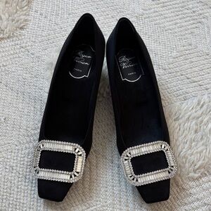 Roger Vivier Women’s “Belle Vivier” Pumps Black size 37